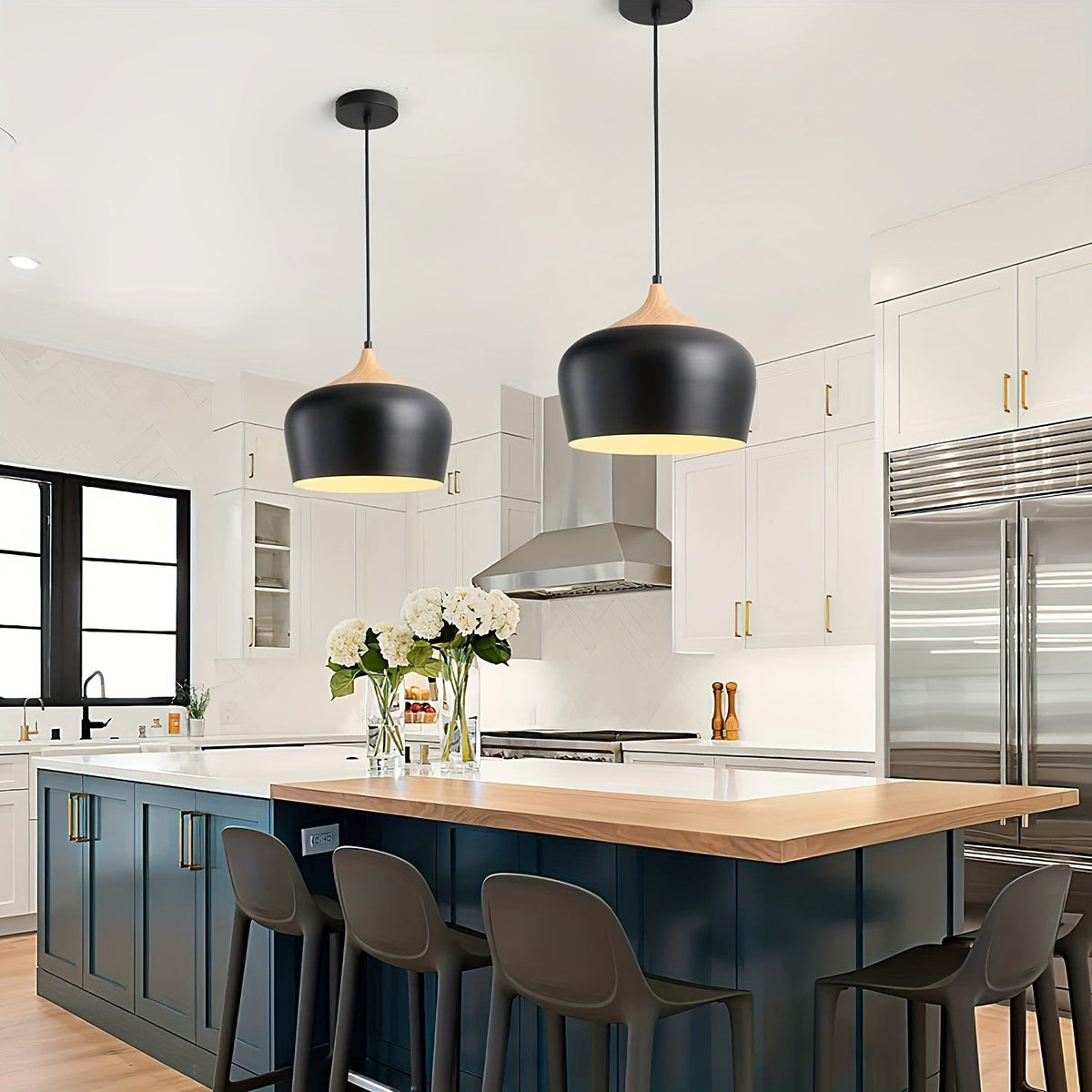 Scandinavian Iron & Wood Grain Pendant
