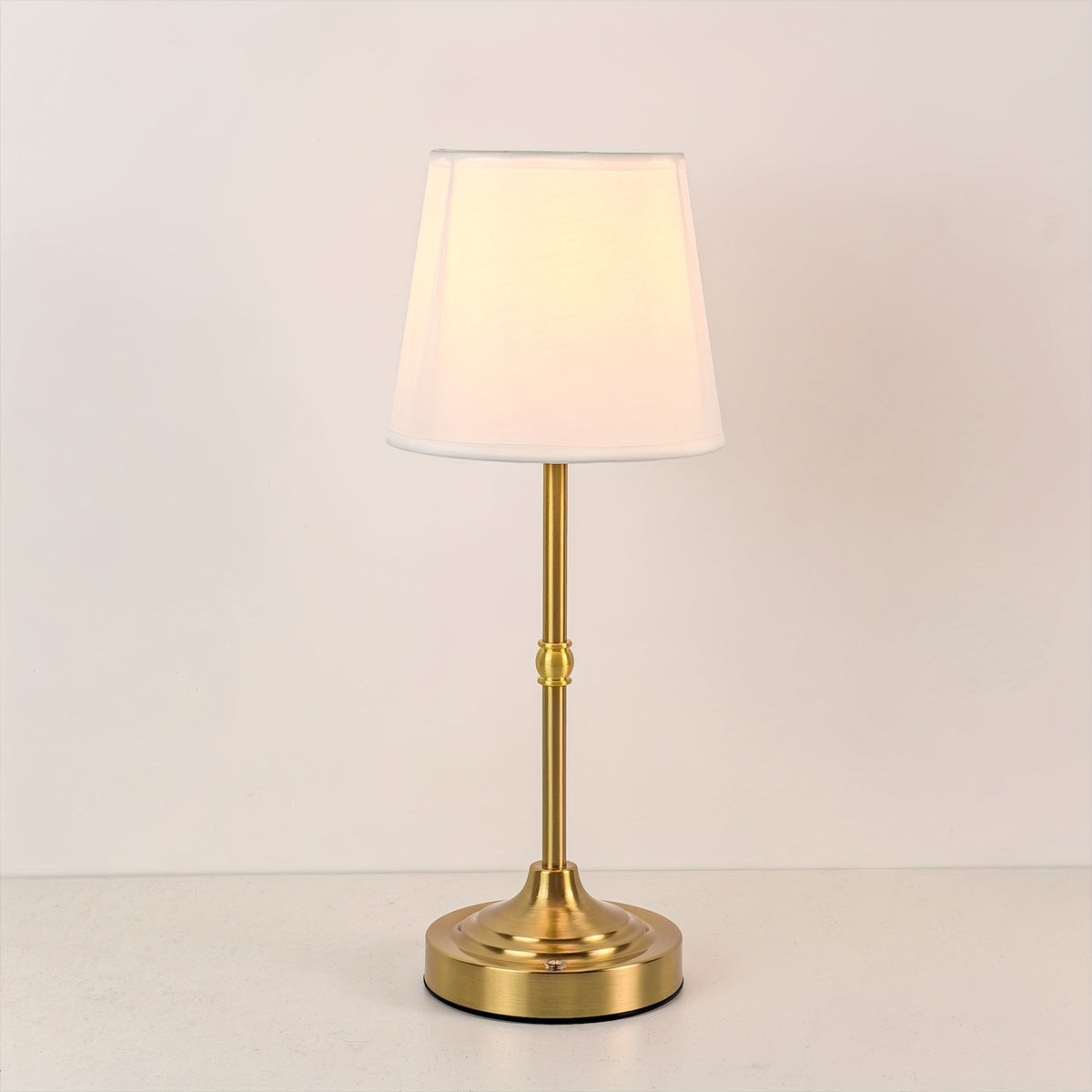 Brushed Metal Cordless Dimmable Table Lamp