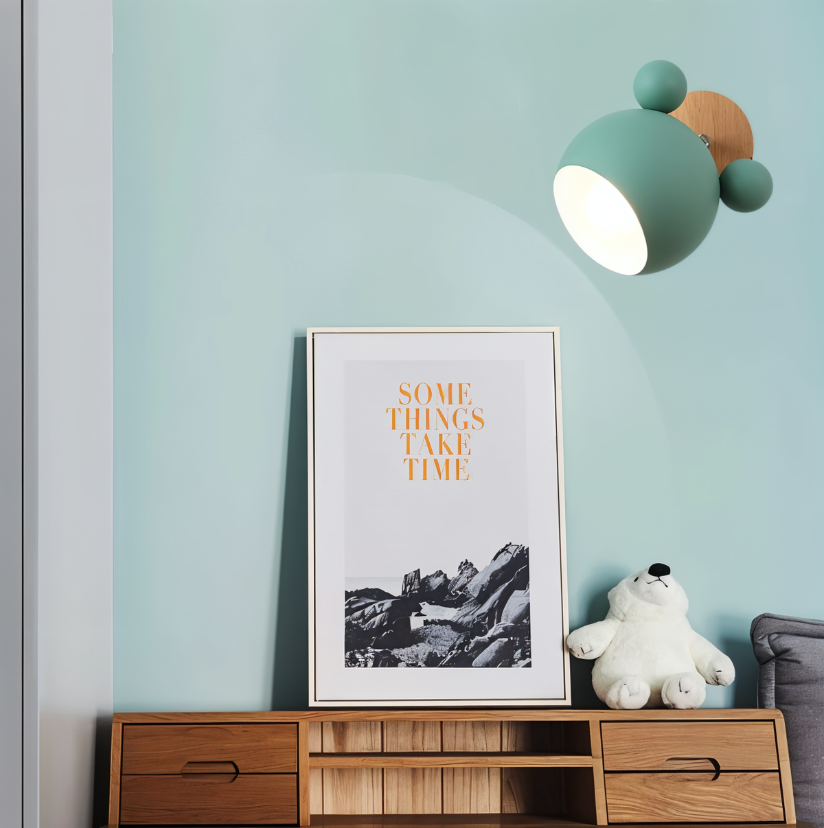 FlashMouse Playful Adjustable Wall Lamp