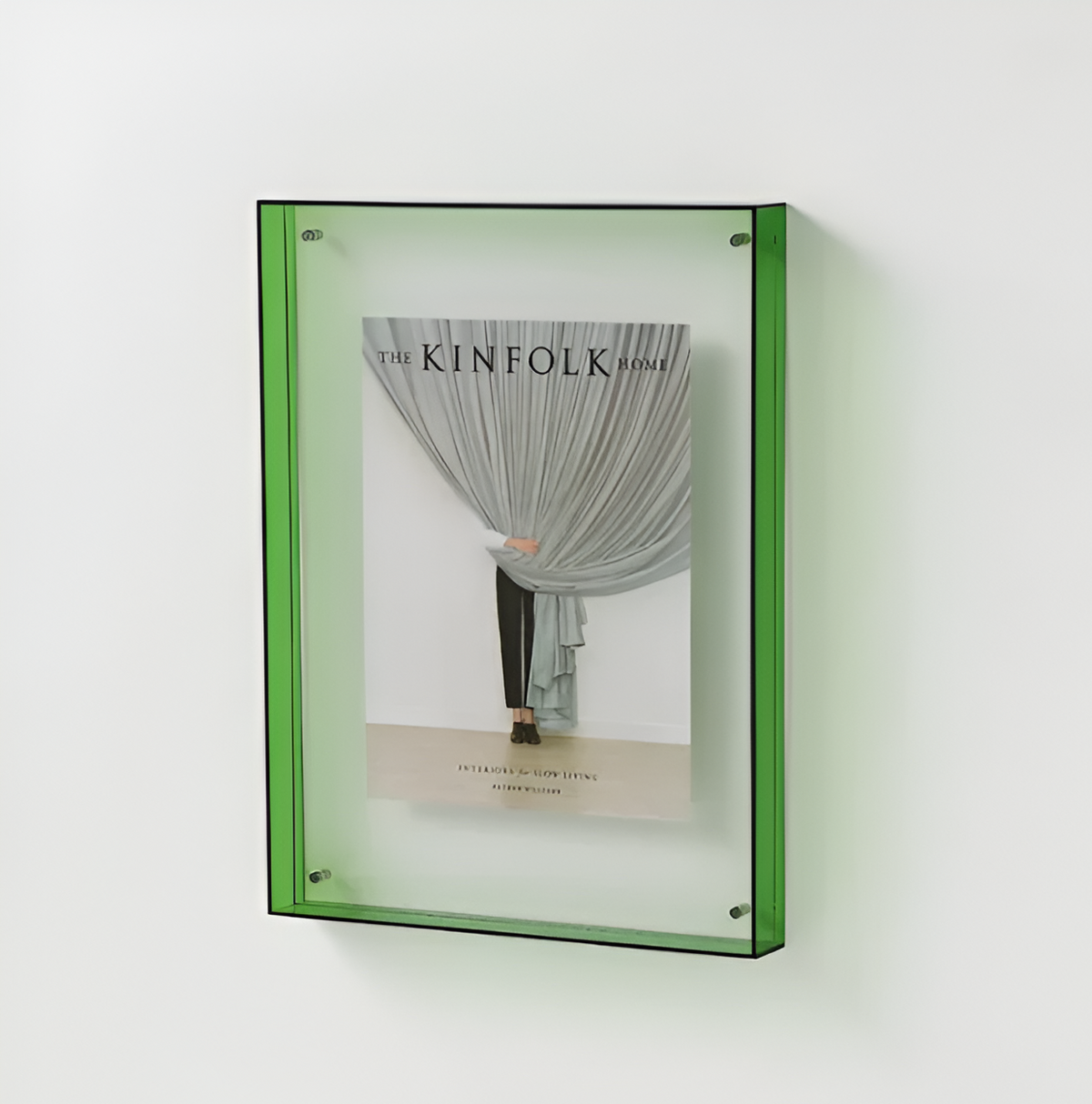 Seravina Acrylic Floating Photo Frame