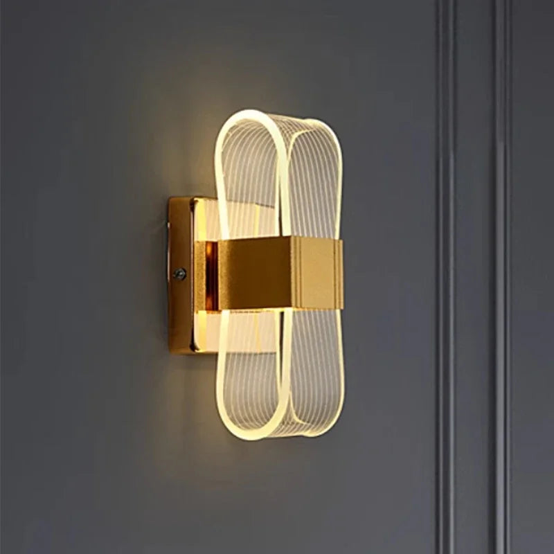 Nordic Gold Loop LED Wall Lamp