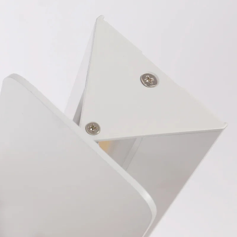 Minimalist Aluminium LED Bar Wall Lamp