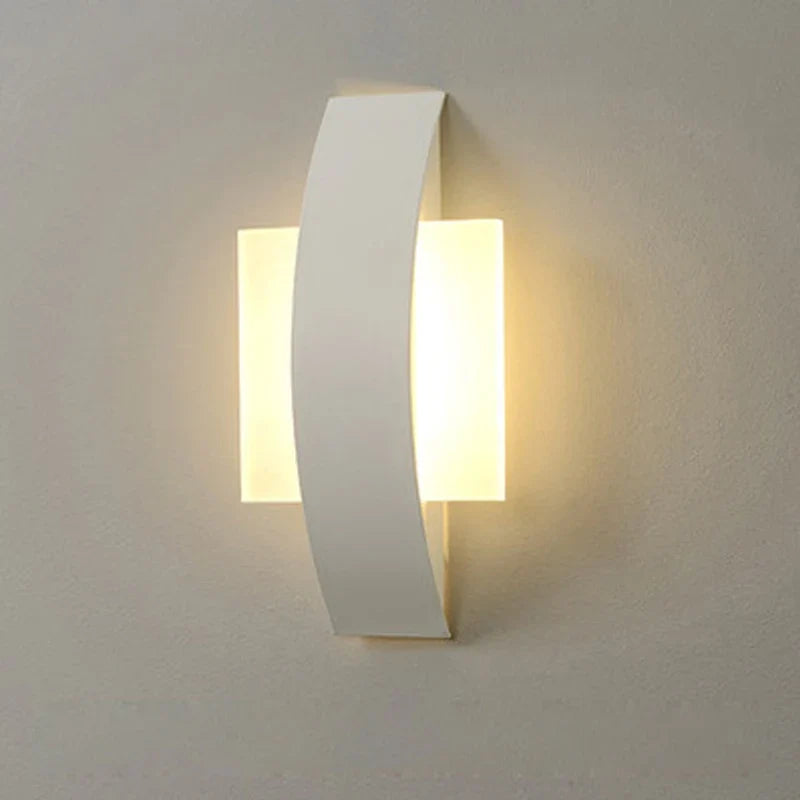Minimalist Acrylic Sphere Wall Lamp