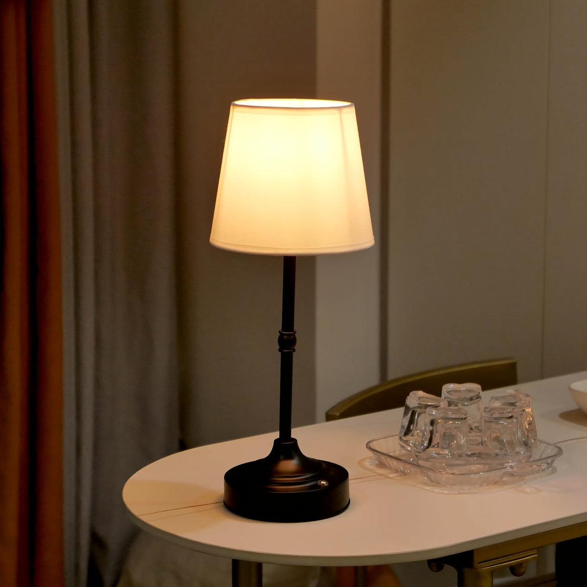 Brushed Metal Cordless Dimmable Table Lamp