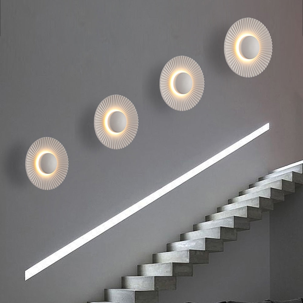 Hasna SunRay Metallic LED Wall Lamp